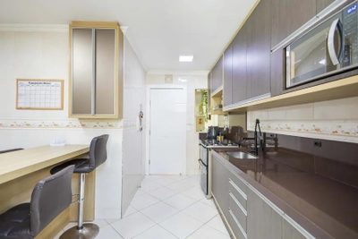 Sobrado, 3 quartos, 229 m² - Foto 3