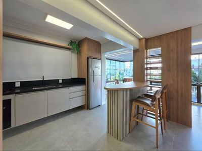 Apartamento, 3 quartos, 136 m² - Foto 2
