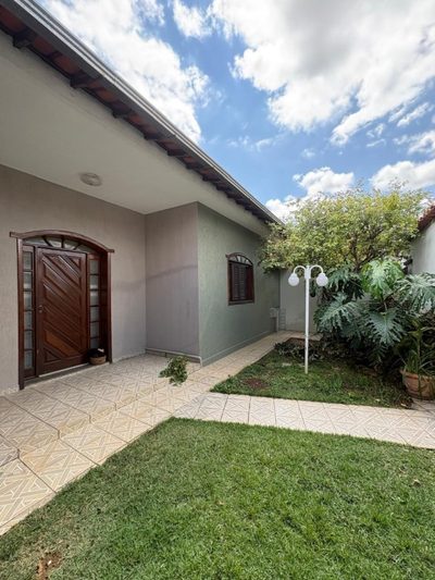 Casa, 4 quartos, 250 m² - Foto 2