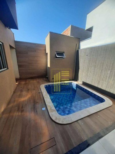 Casa, 3 quartos, 216 m² - Foto 3