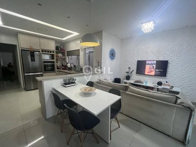 Casa, 2 quartos, 70 m² - Foto 1