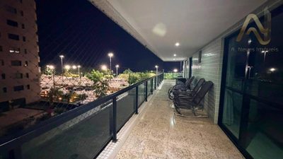 Apartamento, 4 quartos, 200 m² - Foto 1