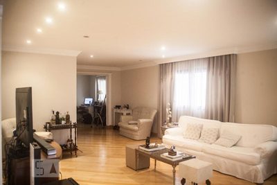 Apartamento, 3 quartos, 193 m² - Foto 2