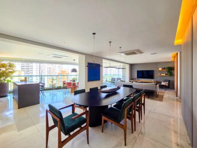 Apartamento, 4 quartos, 220 m² - Foto 1