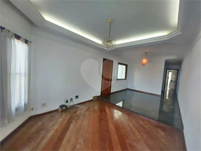 Casa, 3 quartos, 232 m² - Foto 3