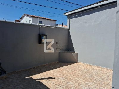Casa, 3 quartos, 82 m² - Foto 1