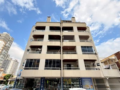Apartamento, 2 quartos, 77 m² - Foto 1