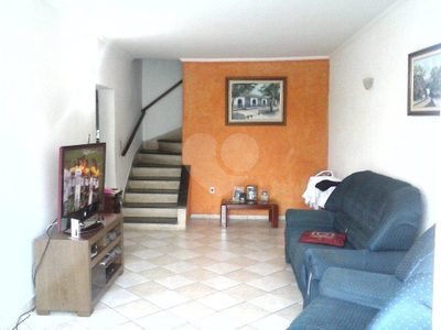 Sobrado, 3 quartos, 231 m² - Foto 2