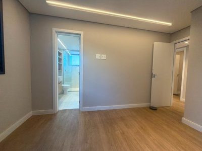 Apartamento, 4 quartos, 300 m² - Foto 2