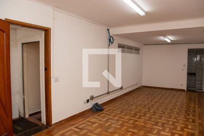 Casa, 3 quartos, 200 m² - Foto 2