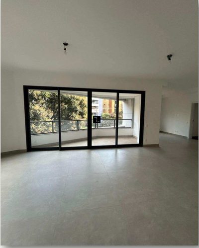 Apartamento, 3 quartos, 150 m² - Foto 2