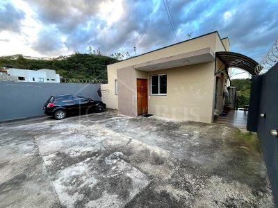 Casa, 2 quartos, 275 m² - Foto 1