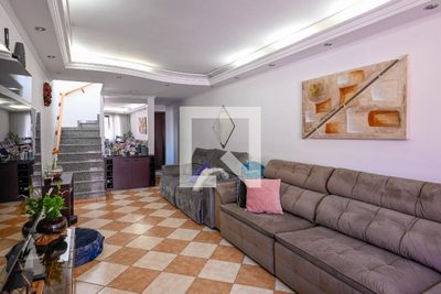 Casa, 3 quartos, 263 m² - Foto 2