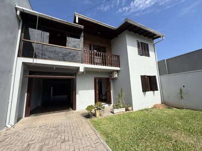 Casa, 3 quartos, 260 m² - Foto 2