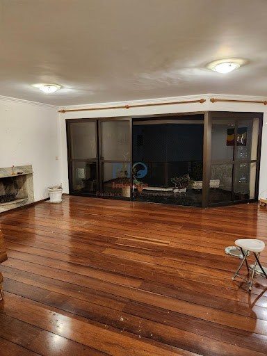 Apartamento, 4 quartos, 236 m² - Foto 1