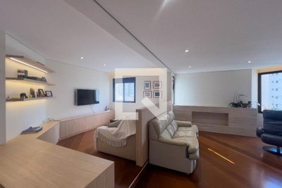 Apartamento, 3 quartos, 184 m² - Foto 2