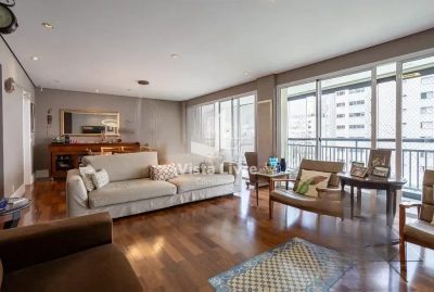 Apartamento, 4 quartos, 221 m² - Foto 1