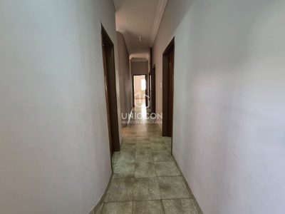 Casa, 3 quartos, 215 m² - Foto 2