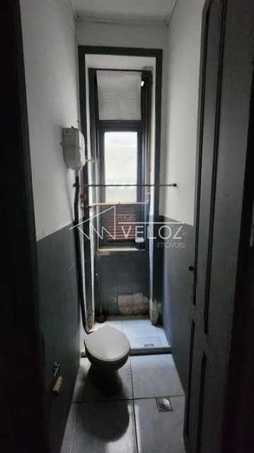 Sobrado, 8 quartos, 216 m² - Foto 1