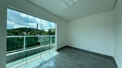 Casa, 4 quartos, 305 m² - Foto 2