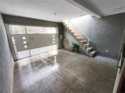 Sobrado, 2 quartos, 63 m² - Foto 1