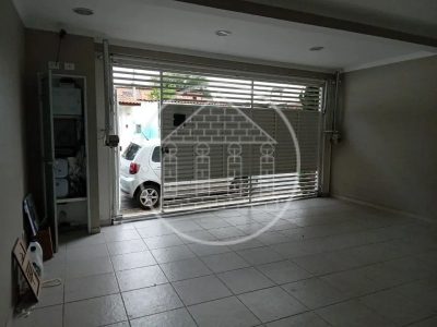 Sobrado, 4 quartos, 210 m² - Foto 2