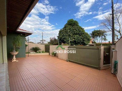 Casa, 3 quartos, 181 m² - Foto 2