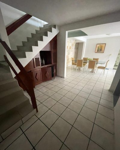 Casa, 6 quartos, 260 m² - Foto 2