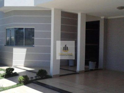Casa, 3 quartos, 207 m² - Foto 1