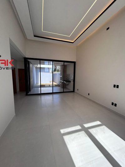 Casa, 3 quartos, 250 m² - Foto 3
