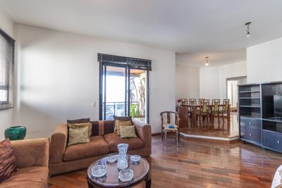 Apartamento, 3 quartos, 161 m² - Foto 3
