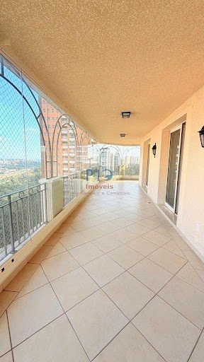 Apartamento, 4 quartos, 260 m² - Foto 1