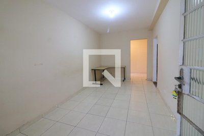 Casa, 3 quartos, 131 m² - Foto 1
