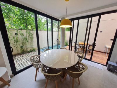 Sobrado, 3 quartos, 206 m² - Foto 2