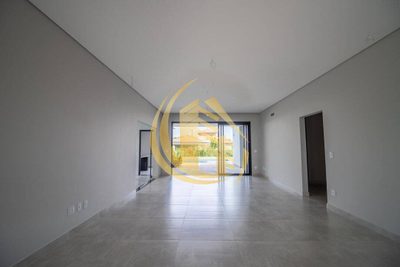 Casa, 4 quartos, 330 m² - Foto 2