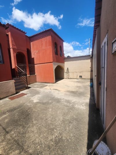 Casa, 6 quartos, 400 m² - Foto 1