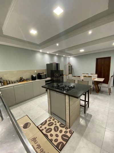 Casa, 3 quartos, 250 m² - Foto 4
