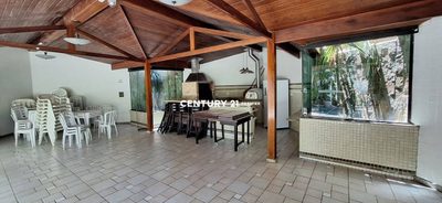 Apartamento, 3 quartos, 196 m² - Foto 1