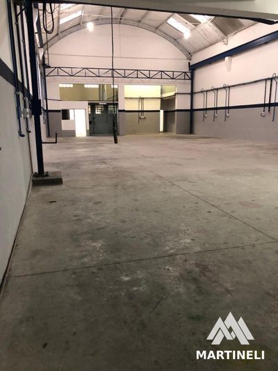 Depósito-Galpão, 680 m² - Foto 1