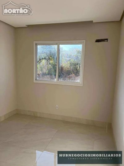 Casa, 6 quartos, 182 m² - Foto 3