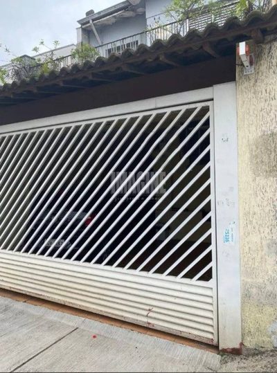Casa, 5 quartos, 240 m² - Foto 1