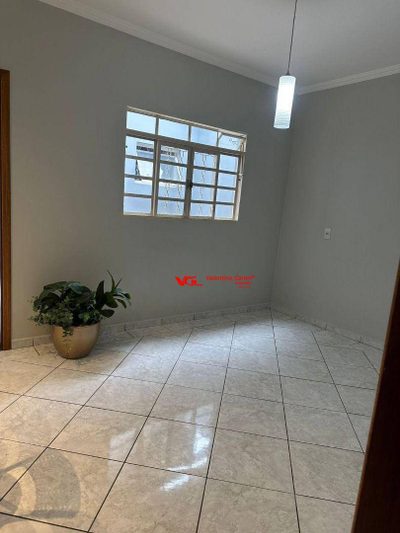 Casa, 3 quartos, 157 m² - Foto 3