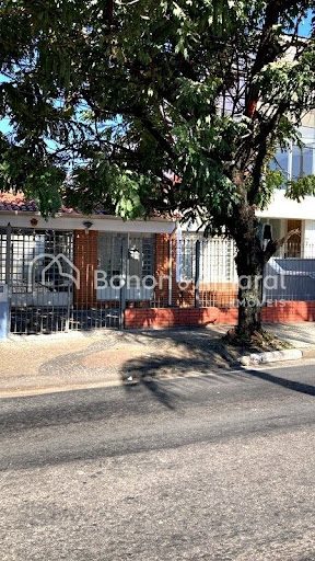 Casa, 5 quartos, 158 m² - Foto 1