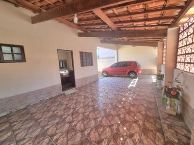 Casa, 3 quartos, 188 m² - Foto 1