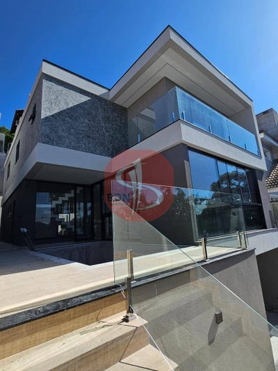 Casa, 4 quartos, 320 m² - Foto 1