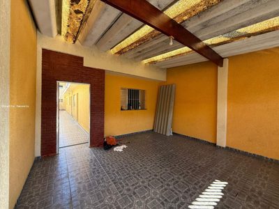 Casa, 3 quartos, 130 m² - Foto 2