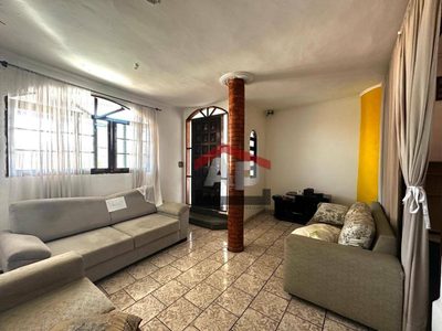 Casa, 3 quartos, 300 m² - Foto 2
