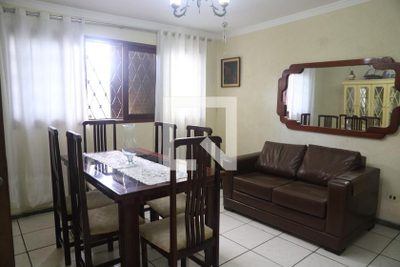 Casa, 4 quartos, 180 m² - Foto 1