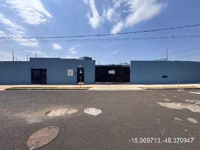 Casa, 2 quartos, 113 m² - Foto 1