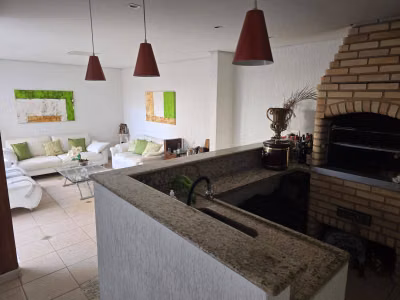 Casa, 3 quartos, 148 m² - Foto 1
